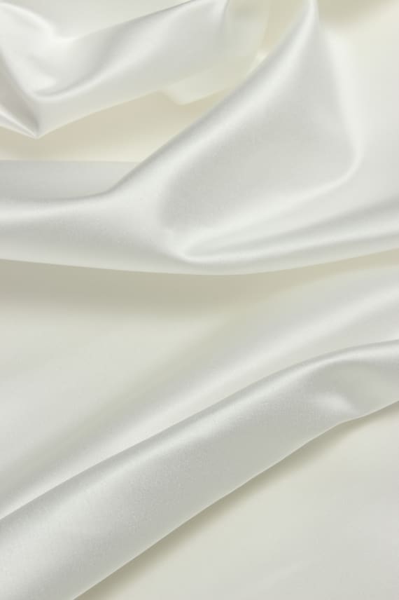 DUCHESS -SATIINI 2 luonnonvalkoinen