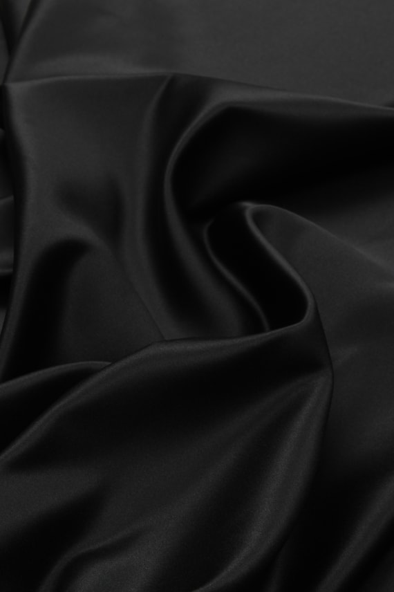 DUCHESS -SATIINI 2 musta