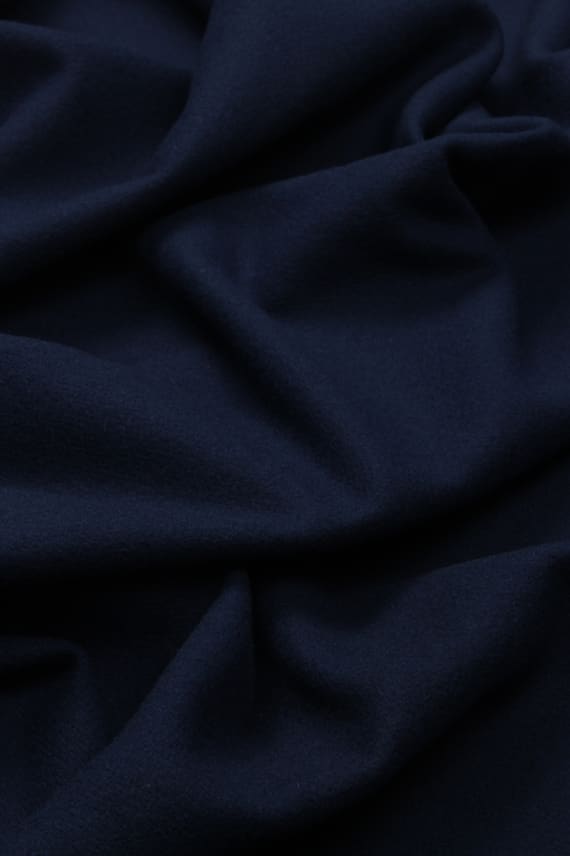 MOSS 12 tummansininen