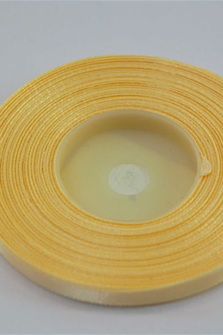 SATIININAUHA 6mm, 27m luonnonvalkoinen