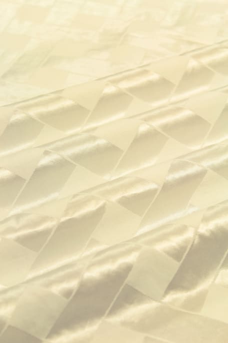 JÄÄMAAN KRUUNU luonnonvalkoinen