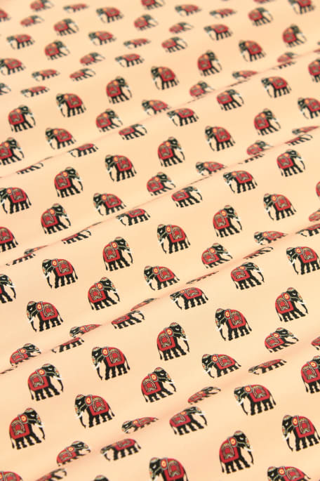 MN-668 ELEPHANTS punainen