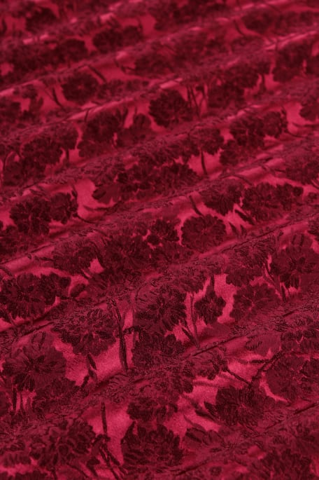 ROYAL 1 tummanpunainen