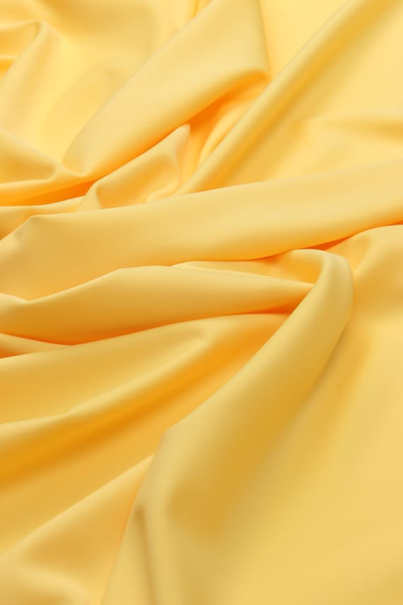 BRUNA vaaleakeltainen