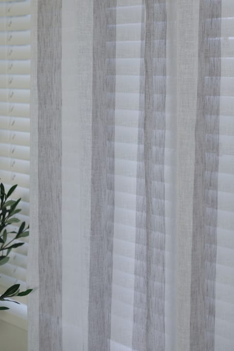 KUISKAUS RAITA harmaa