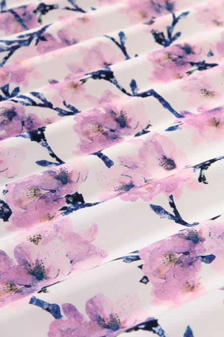 FIORA vaaleanpunainen