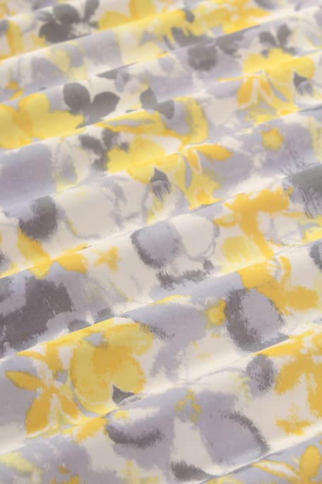 GIALLO vaaleakeltainen