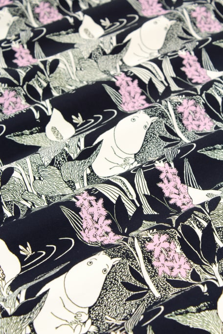 ANNA UNEN TULVIA -college musta