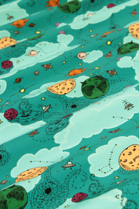 AVARUUSMATKA -trikoo vaaleaturkoosi