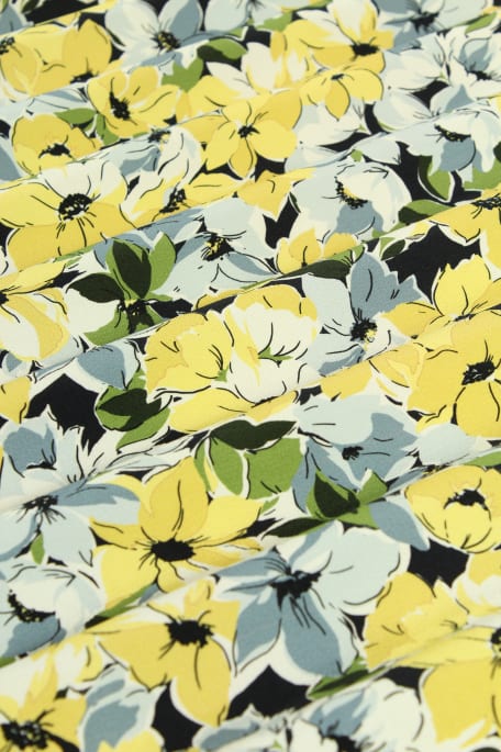 CACHA vaaleakeltainen