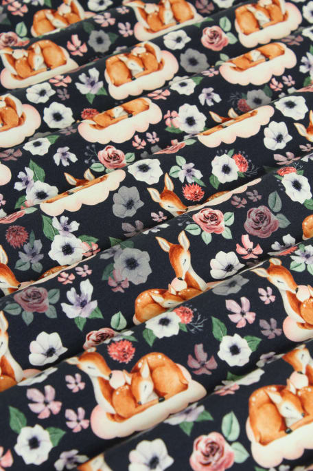 BAMBI IN THE CLOUDS tummansininen