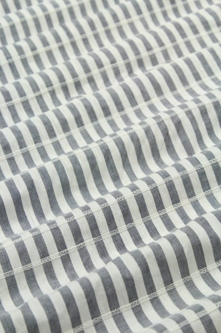 BOBBIE tummansininen