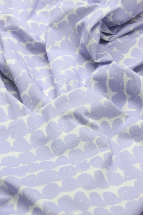 RANNALLA -trikoo vaalealila