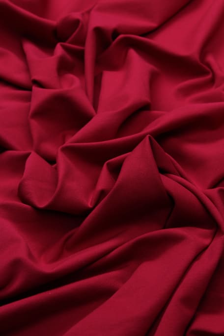 COLLEGETRIKOO LUOMU tummanpunainen