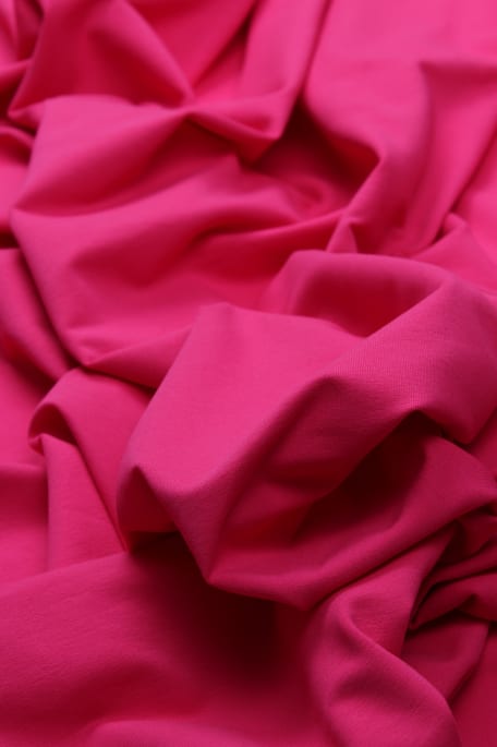 COLLEGETRIKOO LUOMU aniliininpunainen