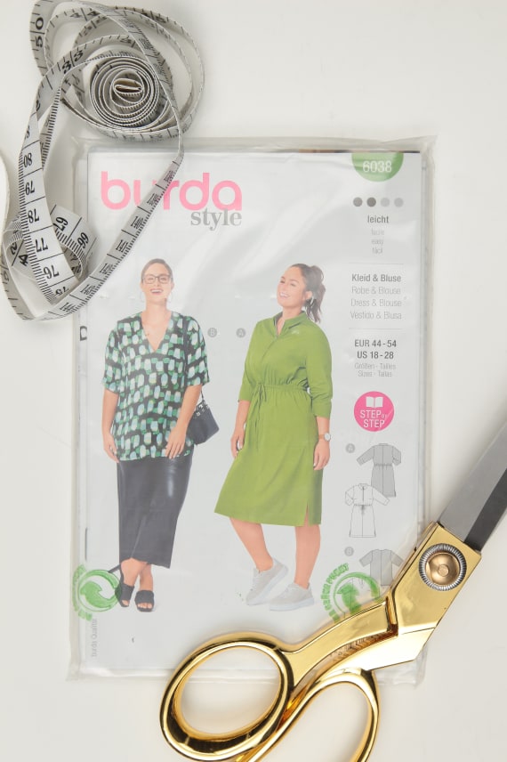 BURDA-6038 vihreä