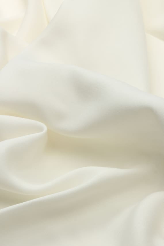 GAIA 1002 luonnonvalkoinen