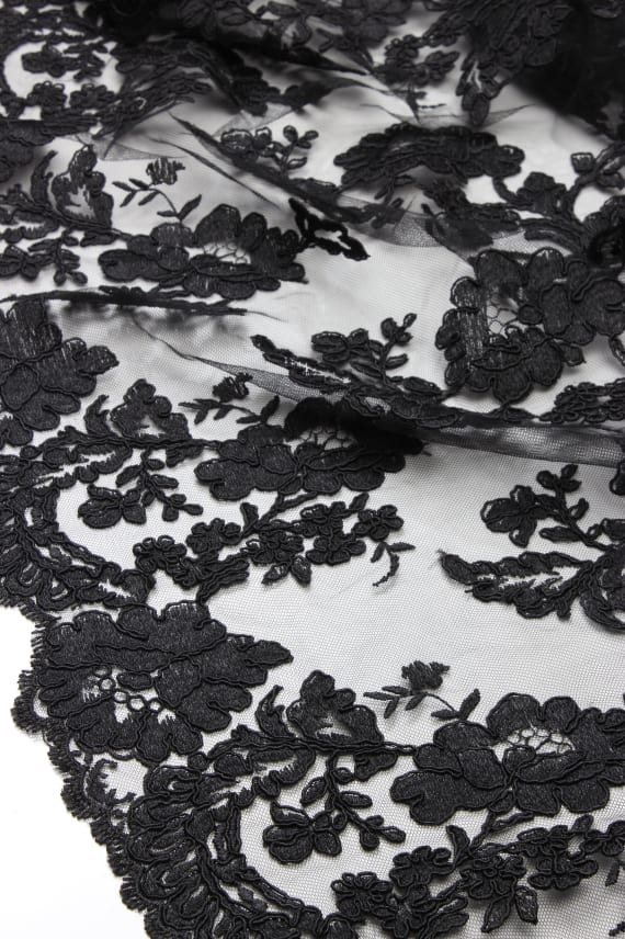 MARIANA -pitsi musta