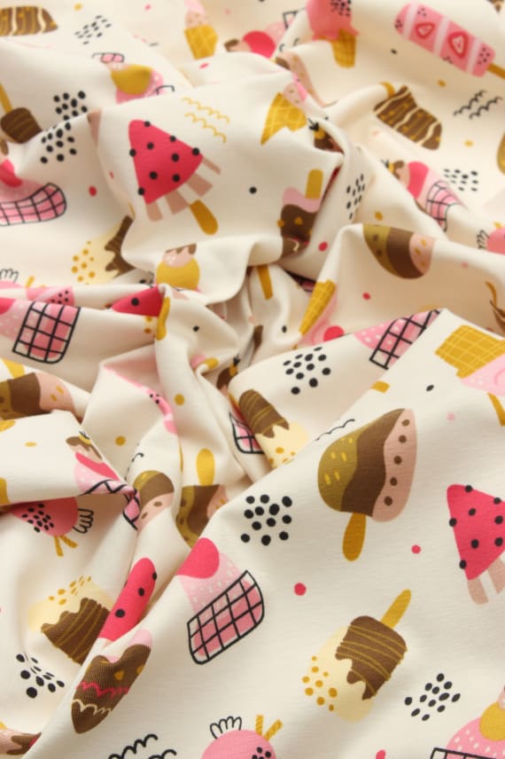 SWEETS -trikoo valkoinen