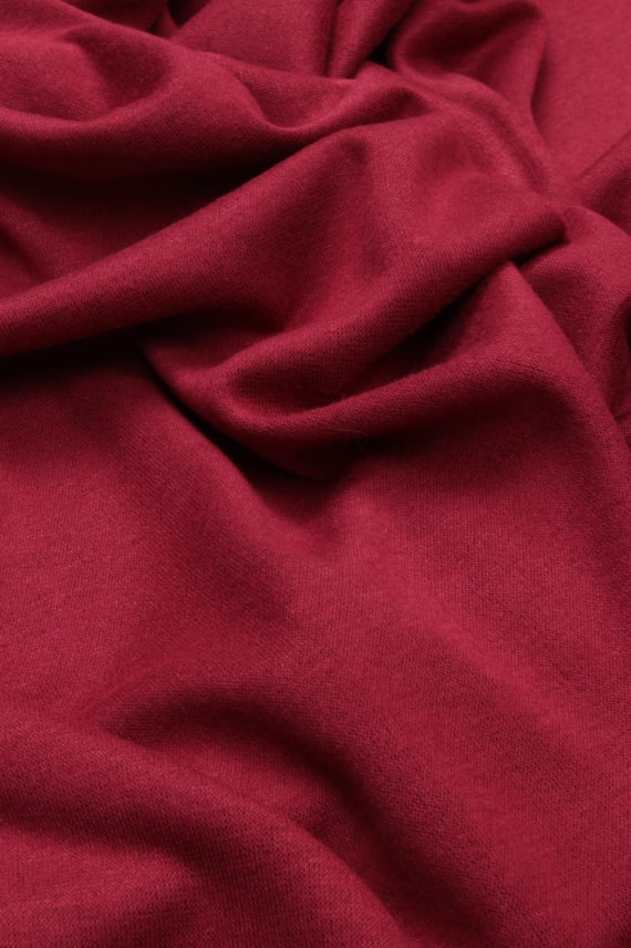 NELLE viininpunainen