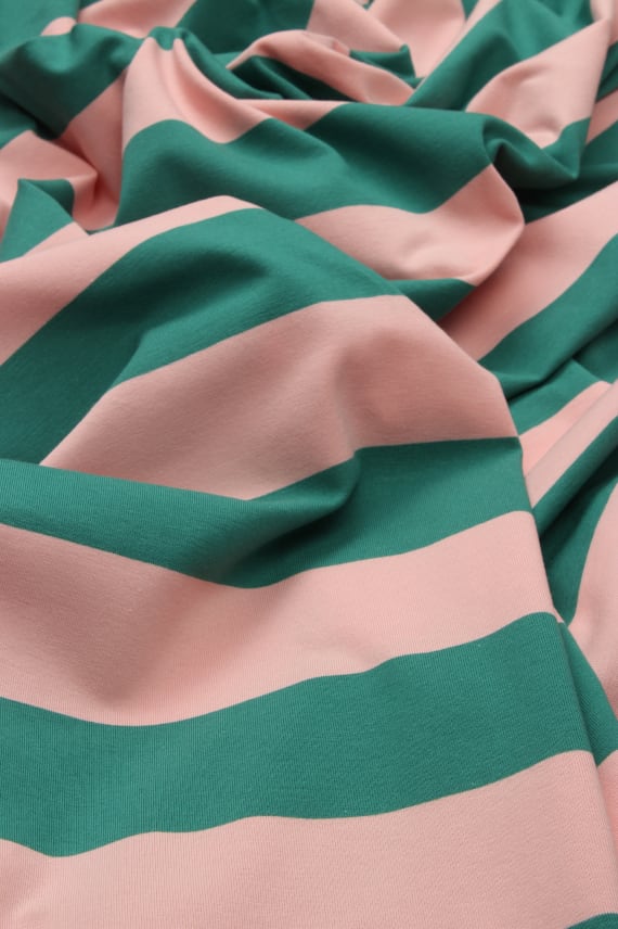 LEVEÄ RAITATRIKOO vihreä