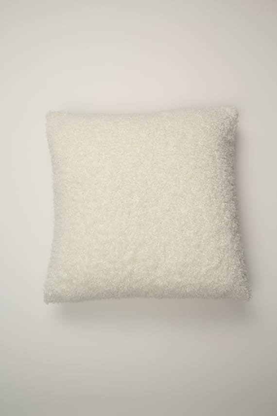 HALI -tyynynpäällinen valkoinen
