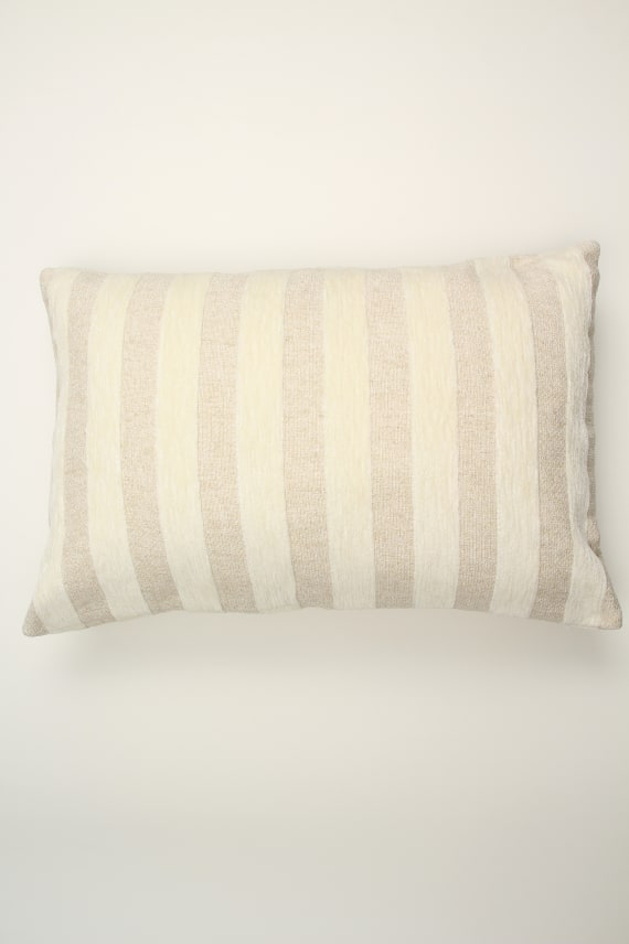ALVAR -tyynynpäällinen valkoinen