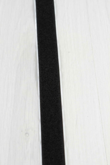 PRO TARRANAUHA 2cm liimattava pehmeä musta