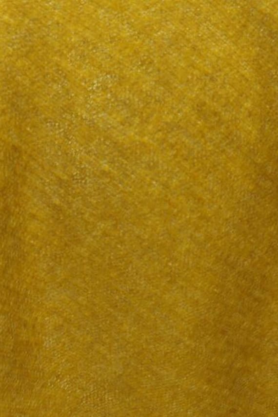 DRAMA -chenille tummakeltainen