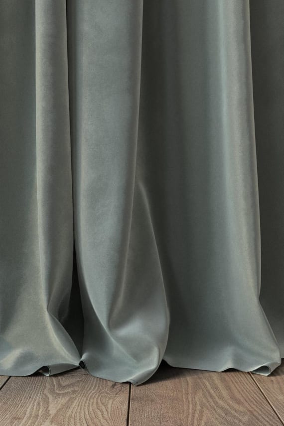 VELVELUX vaaleaturkoosi