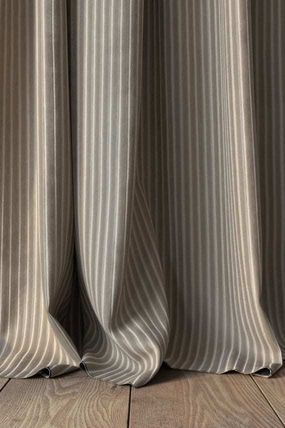 EMBRACE beige