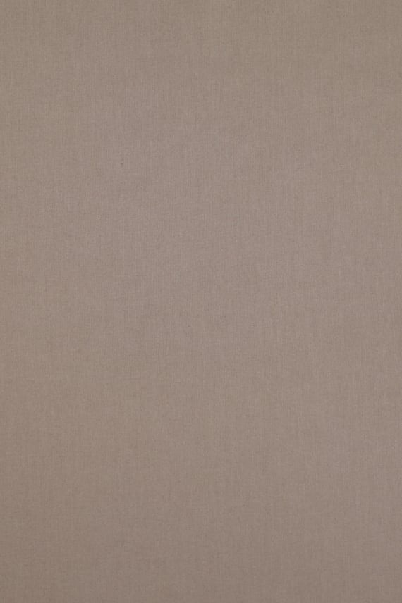PLAIN tummabeige