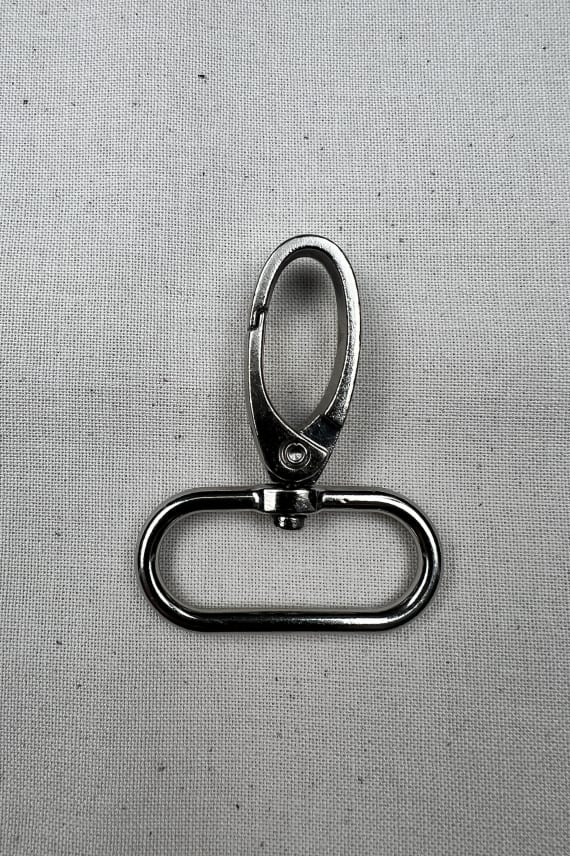 KARABIINILUKKO 32MM METALLI hopea