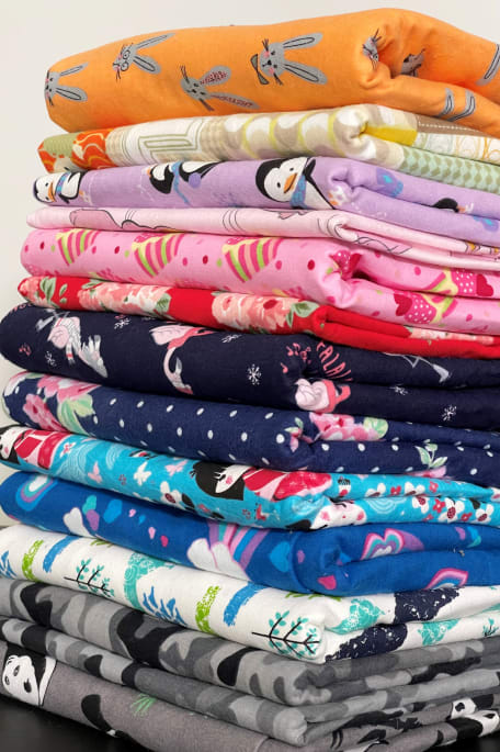 KUVIOLLINEN FLANELLI värilajitelma