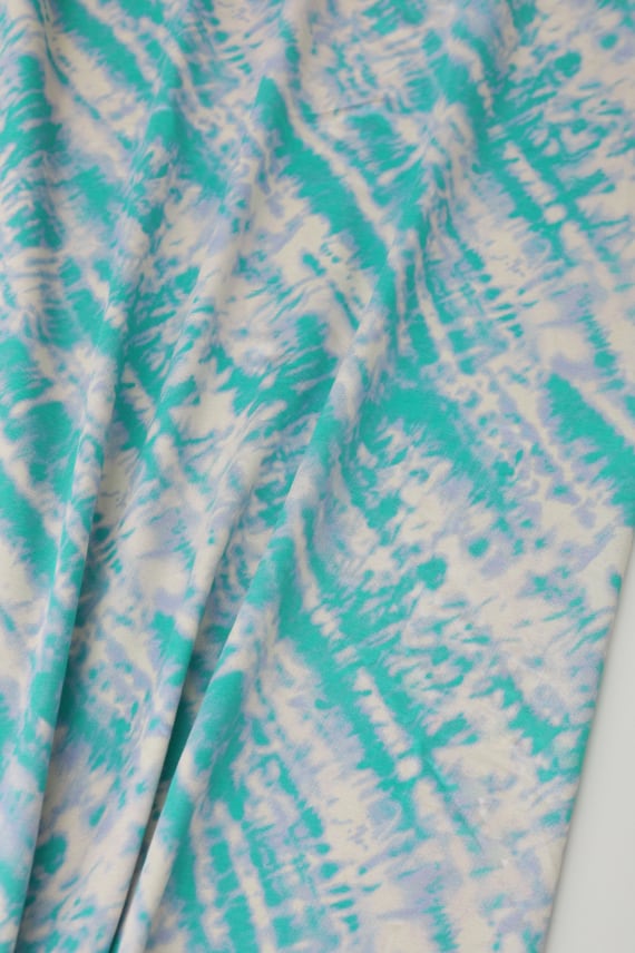 VÄRÄHDYS -college vihreä