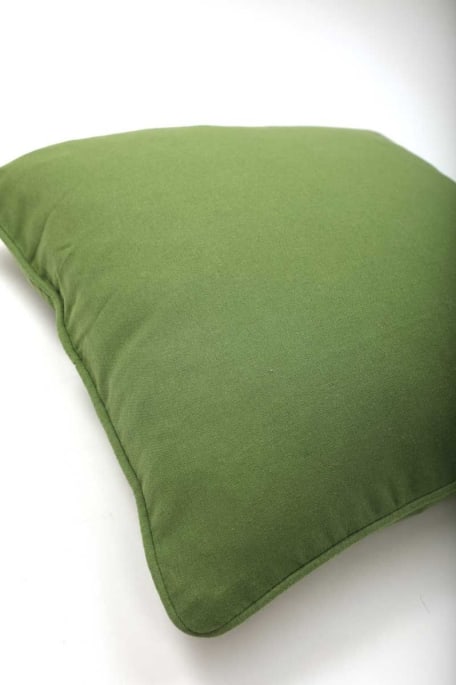 KIKI -tyynynpäällinen 45x45 cm tummanvihreä