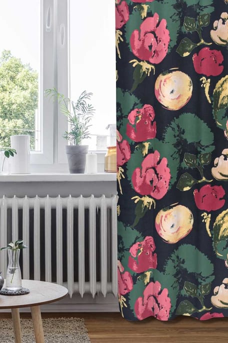 PIONIMERI -pimennyskangas musta