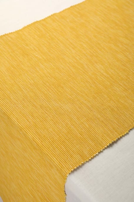 RIEMU -kaitaliina keltainen