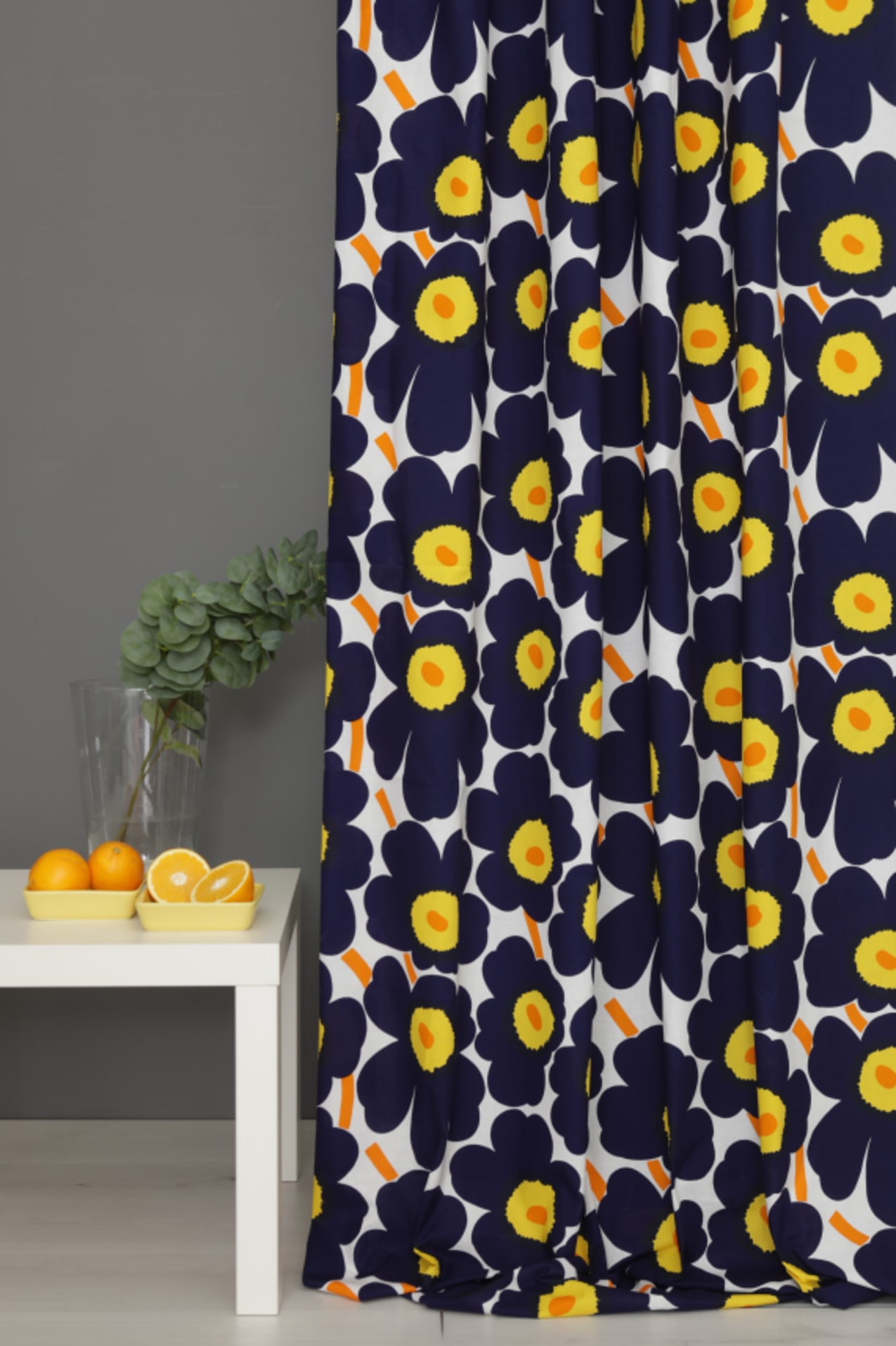 Marimekko - PIENI UNIKKO -puuvillakangas tummansininen - Eurokangas